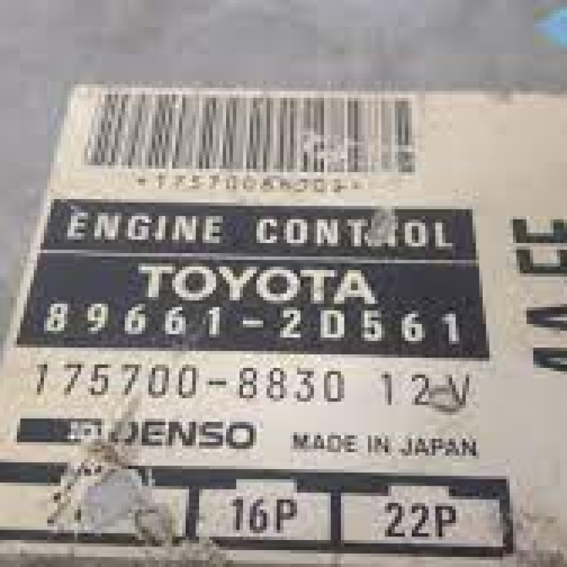 Toyota Corona AT210R 89661-2D561 Computer, Engine Control ECU