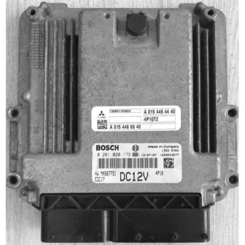 Mitsubishi FUSO Canter 4P10 ECU Engine Computer 0281020173 MK667731 USED