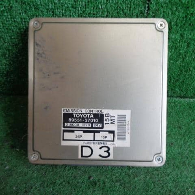 Toyoace BU107 Engine Control Unit / ECU 89551-37010/D3