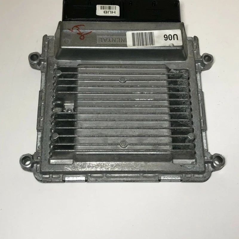 2013 Hyundai Elantra (39100-2EJB3)U6   Engine Control Module  ECU